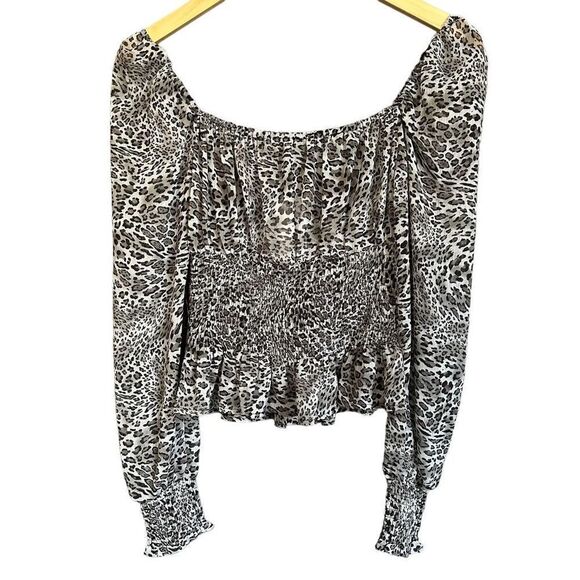 NWT HYFVE Leopard Print Puff Sleeve Smocked Ruffle Peplum Hem Blouse - Picture 8 of 12